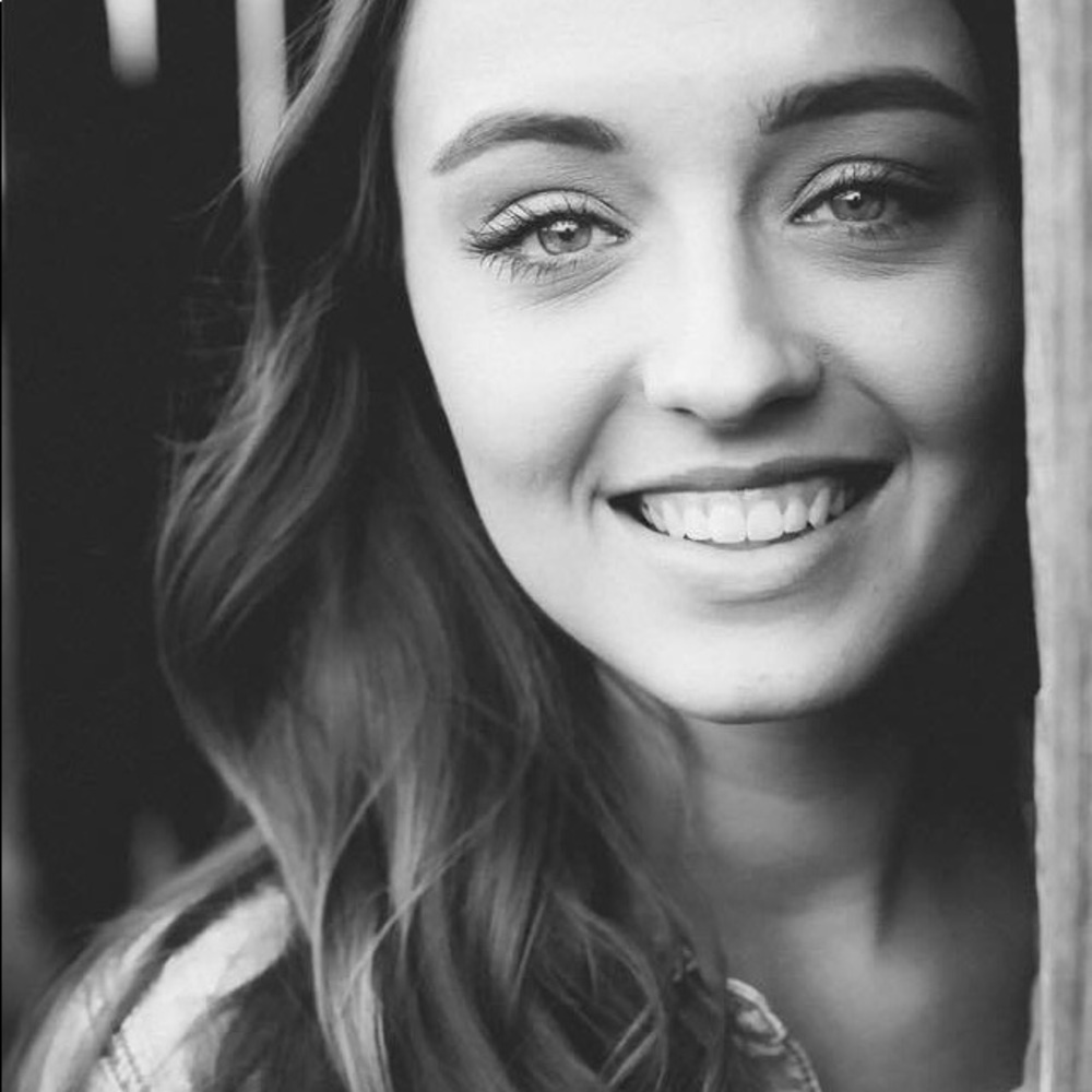 Meet your Posher, Nikki